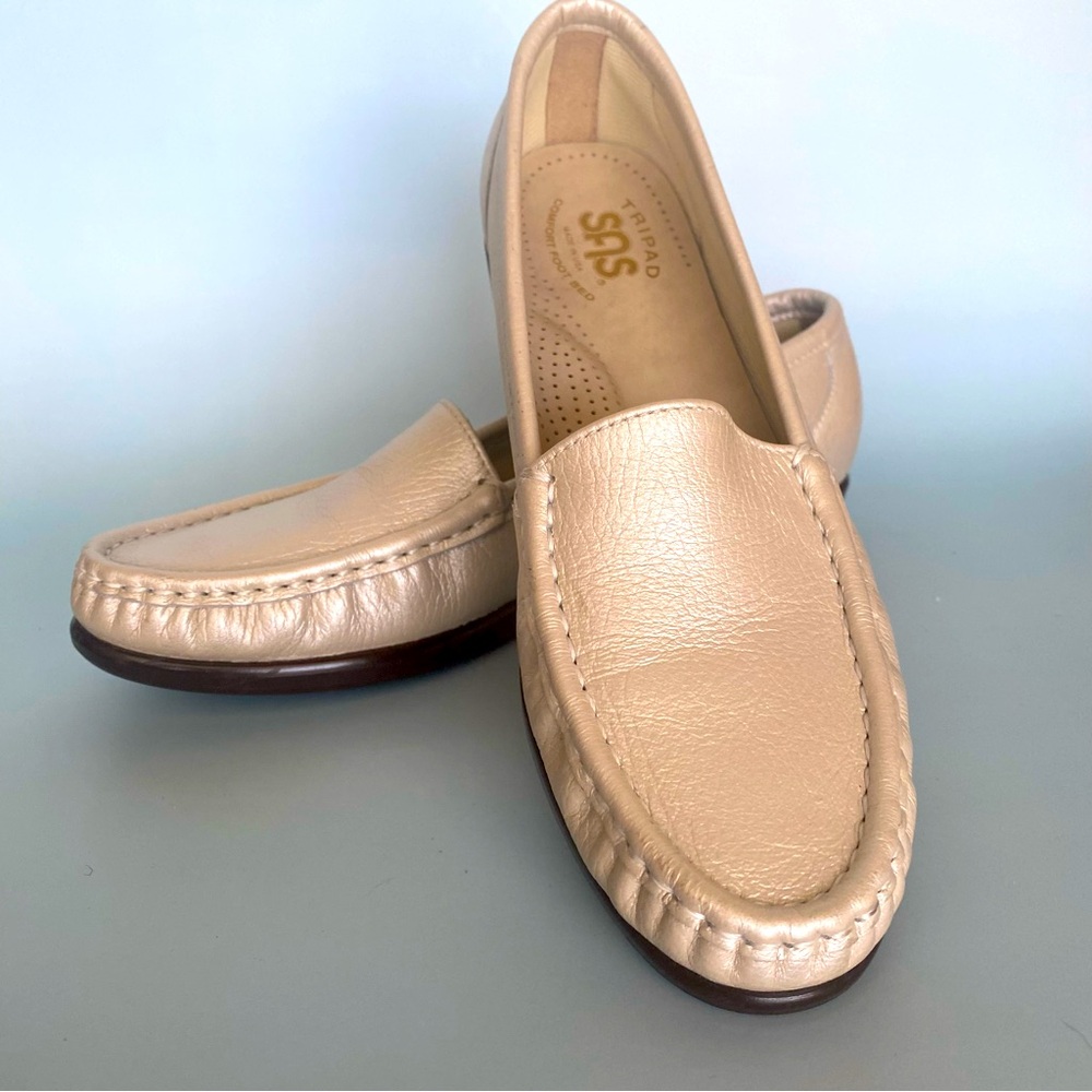 SAS Women's CreamColoredLeather Loafers